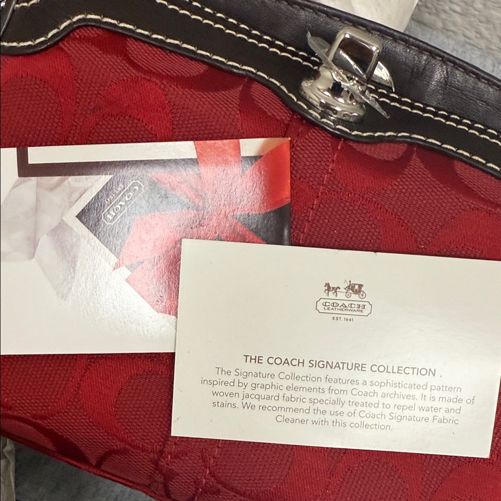 Coach Red Jacquard Legacy Turn-lock Wristlet- Signature Collection- NWOT - Picture 10 of 14